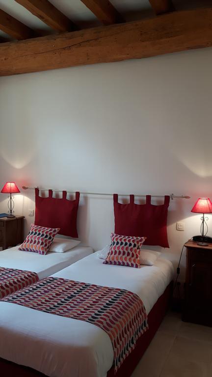 Hotel Du Donjon Aulnay  Eksteriør billede